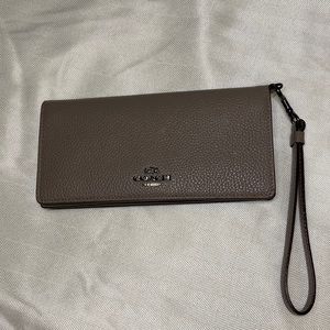 Coach wristlet/wallet
